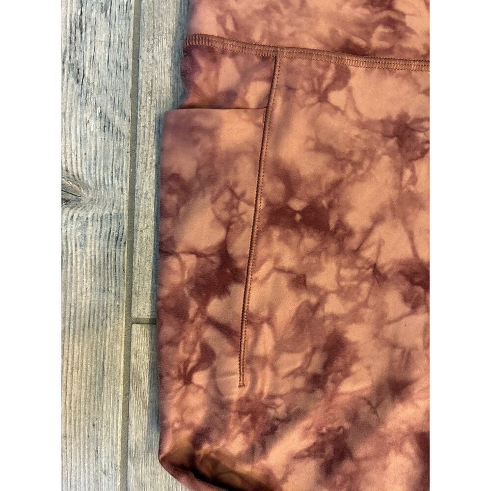 Athleta Salutation Stash Pocket II Pink Tie Dye 7/8 Leggings Size Medium - Picture 4 of 11